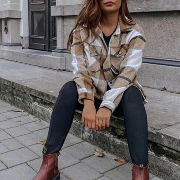 Plaid Flap Pocket detailed button down Overshirt - Picture 8 of 16